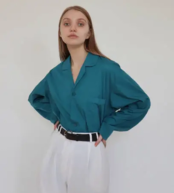 Belting for a Semi-Formal Appeal